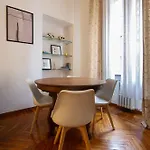 Daire Casa Torineiser - Elegant In Centre With Parking By A Porter *