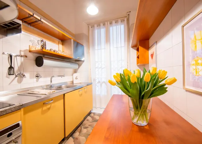 Casa Torineiser - Elegant In Centre With Parking By A Porter *